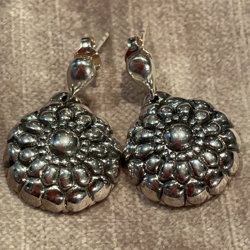 New! Rosette Flower Earrings Sterling Silver 925 NWOTS